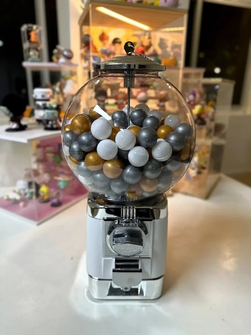 Maquina expendedora para café, tatuajes, juguetes