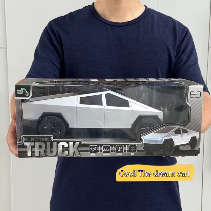 RC Cybertruck Estación Todoterreno